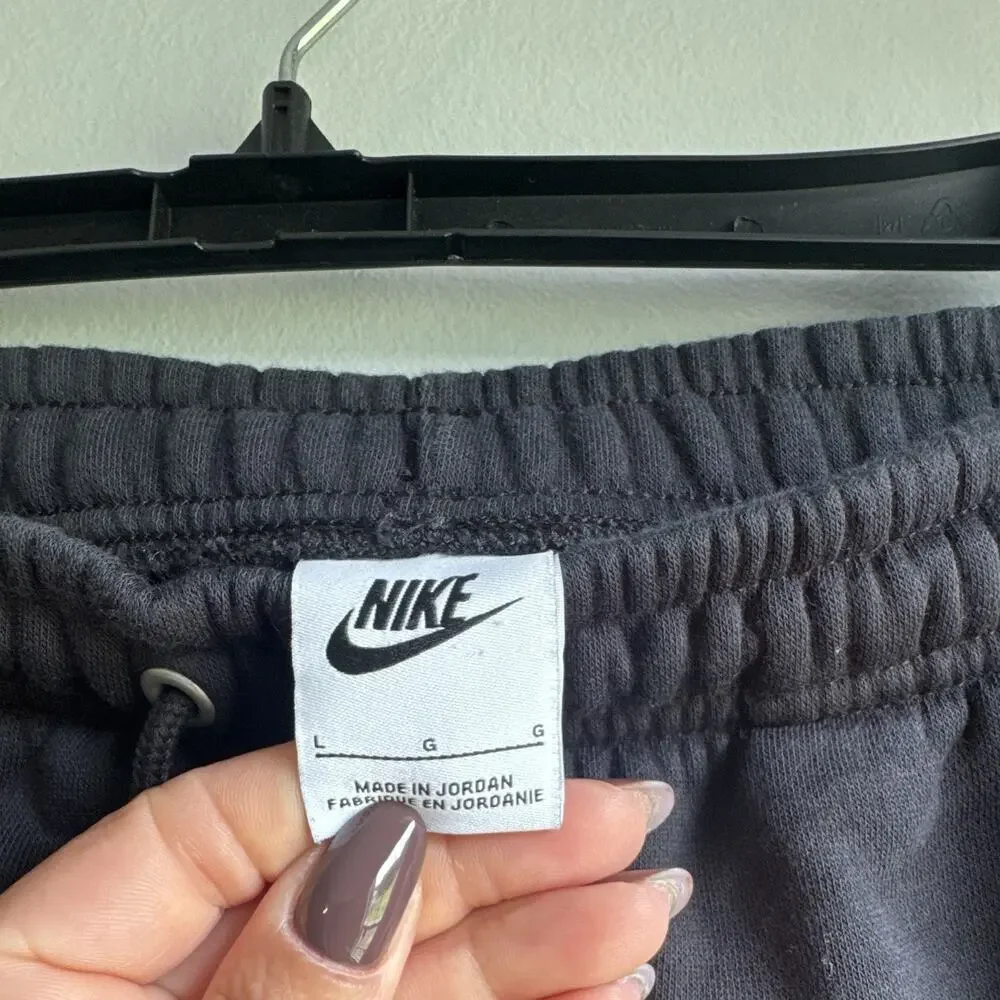 Nike Men’s Black Fleece Cargo Jogger Pants Size L Drawstring Elastic Waist